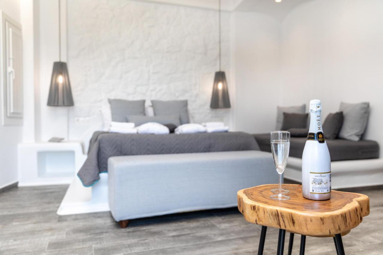 El_Puerto Luxury Port Suites Naxos City Exterior foto